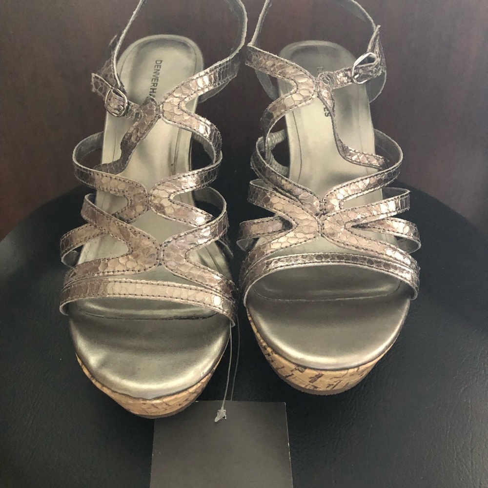 Women’s wedge Sandals